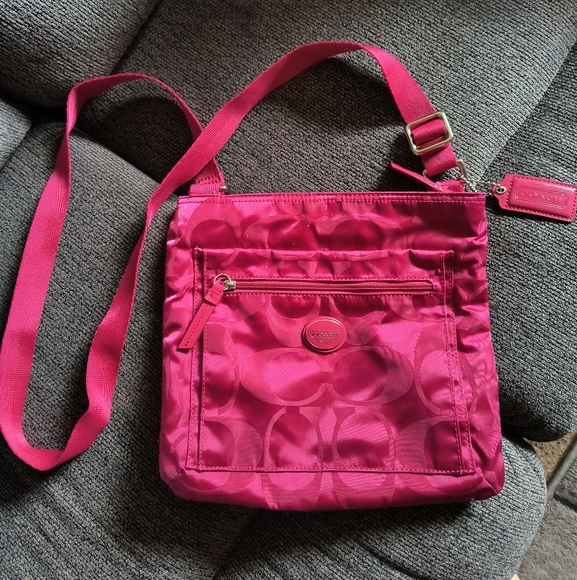 Coach Fuchsia Crossbody Bag - Picture 1 of 6